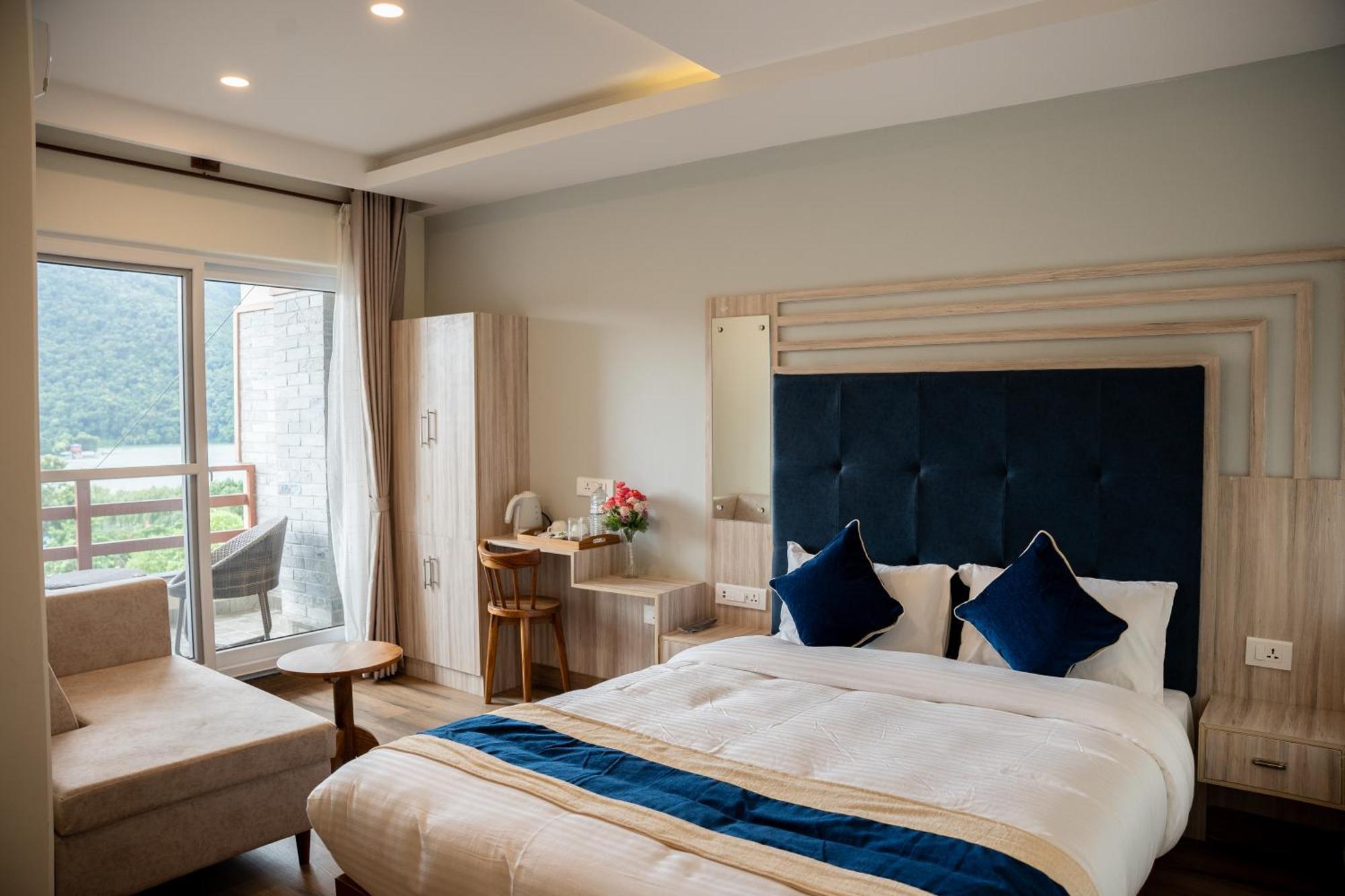 Hotel Adam