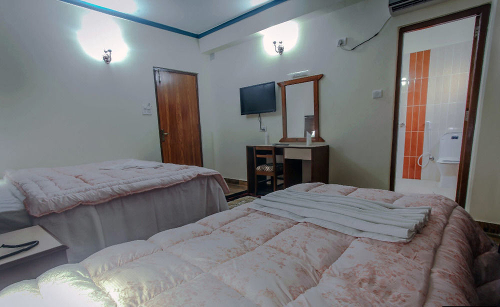 Hotel Adam